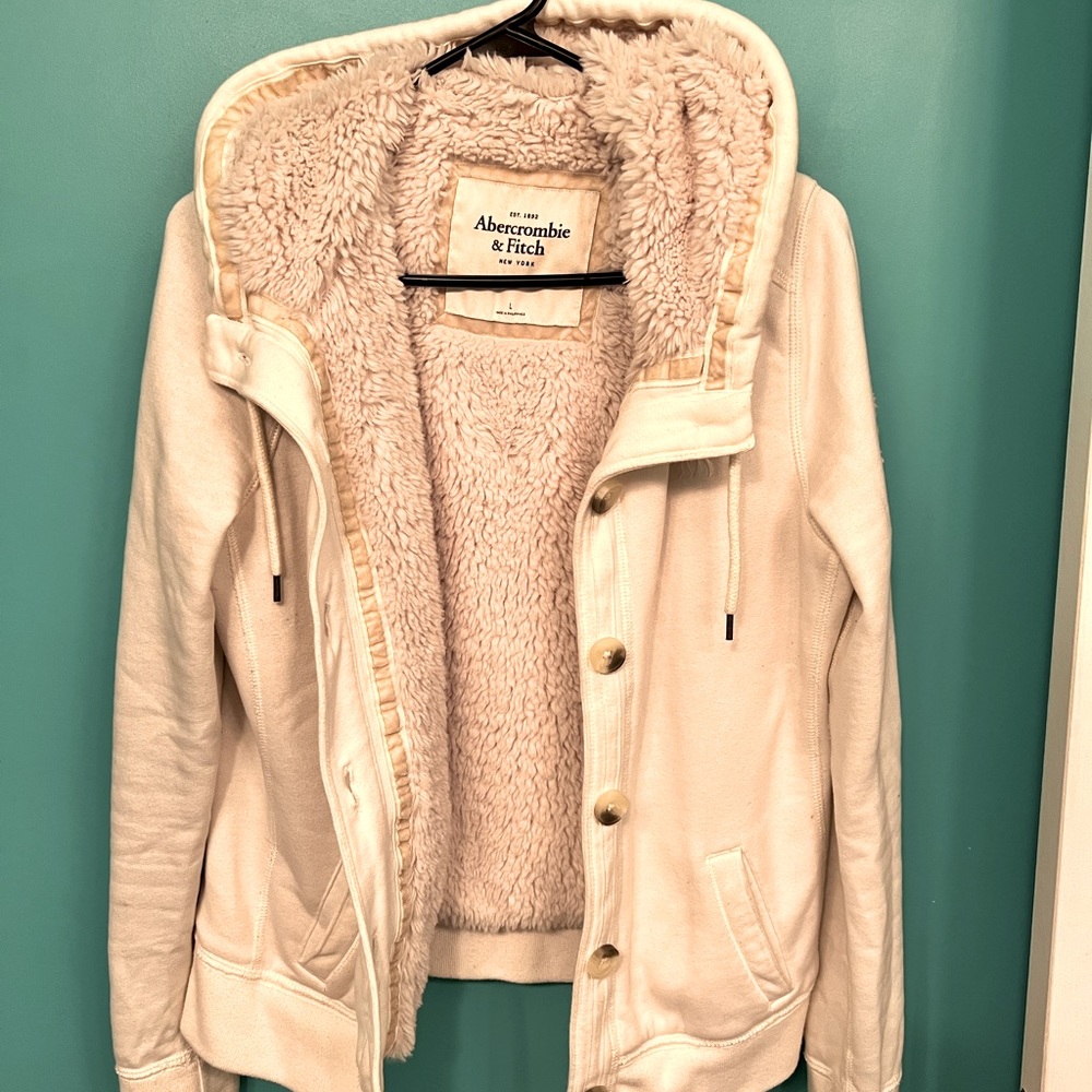 Abercrombie sweatshirt size Womens LG